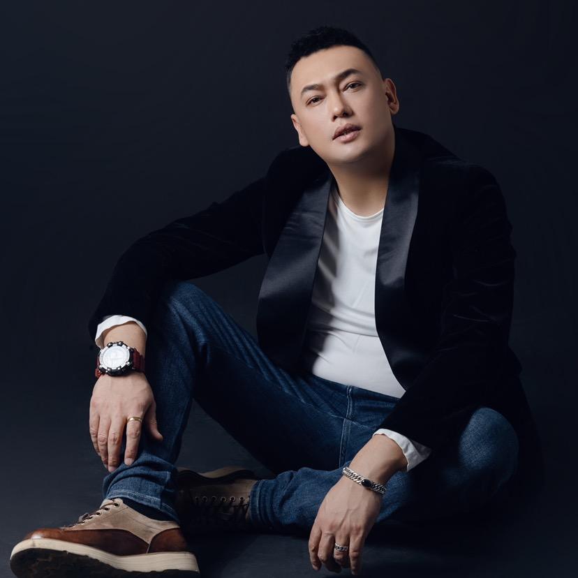 主持人🎤HaBiR