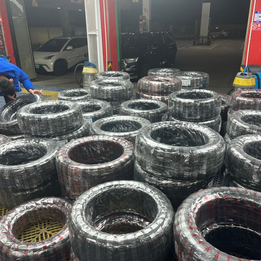 东驰轮胎（轮胎批发）