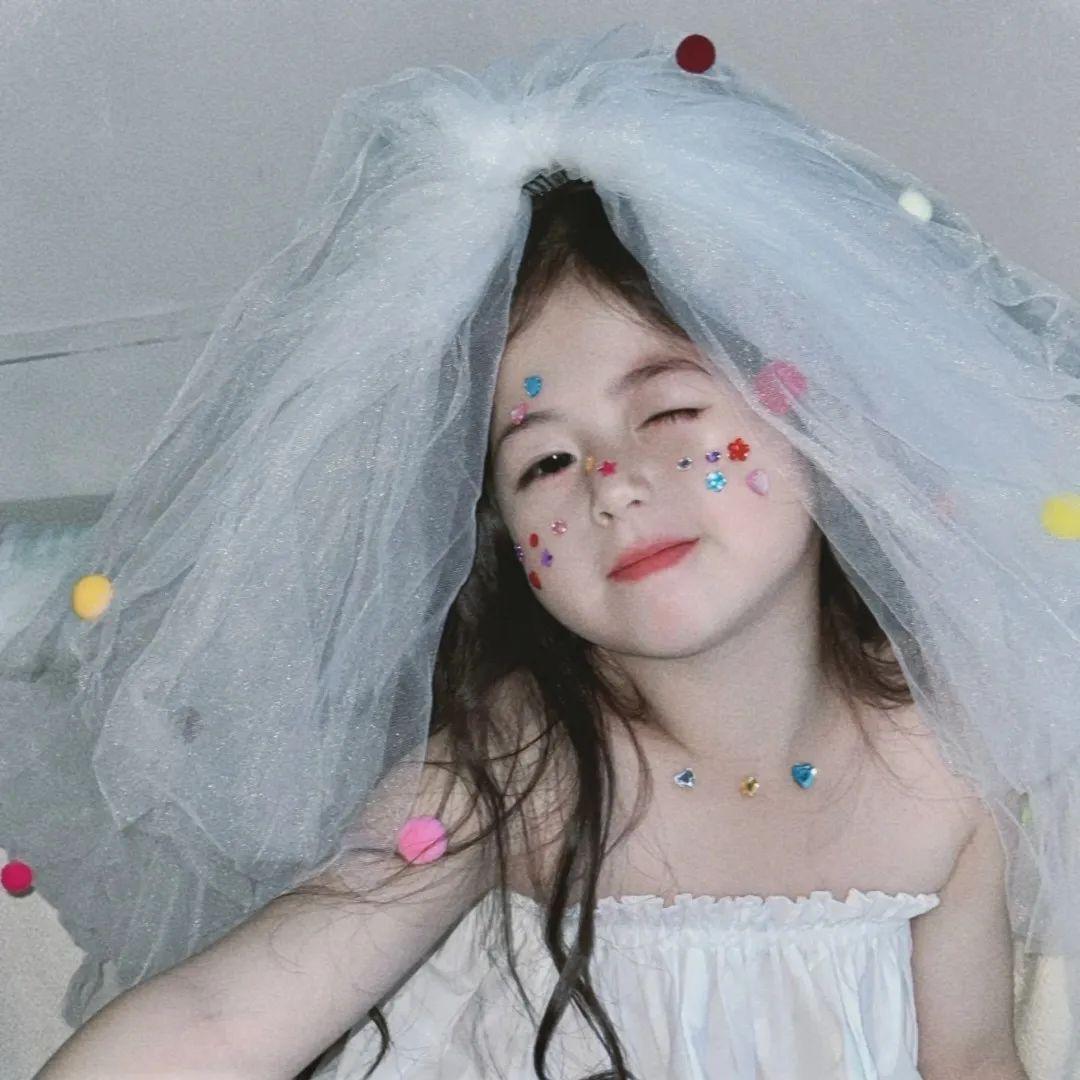 风韵犹存的保安黄大妈丶