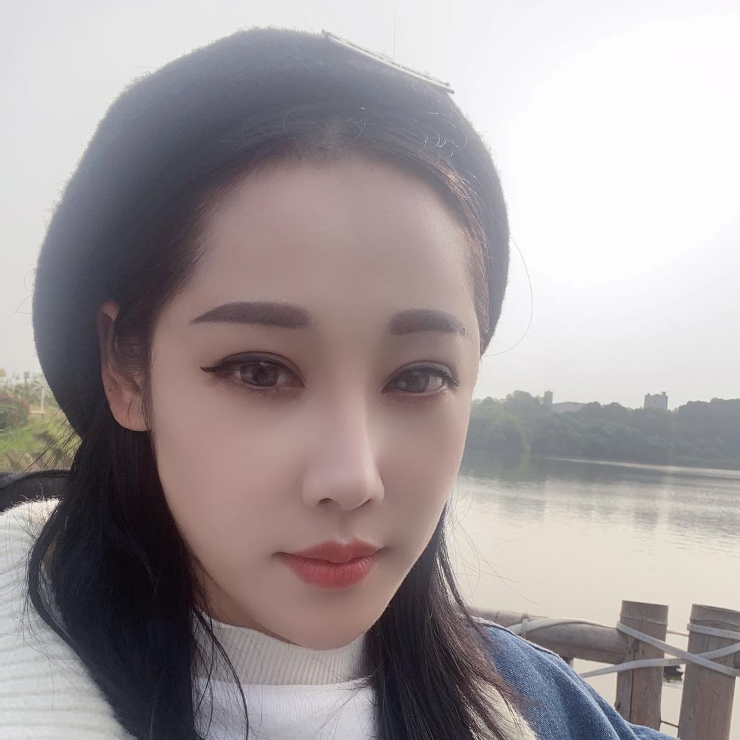 🥰二妞是宝(人间有爱😁)
