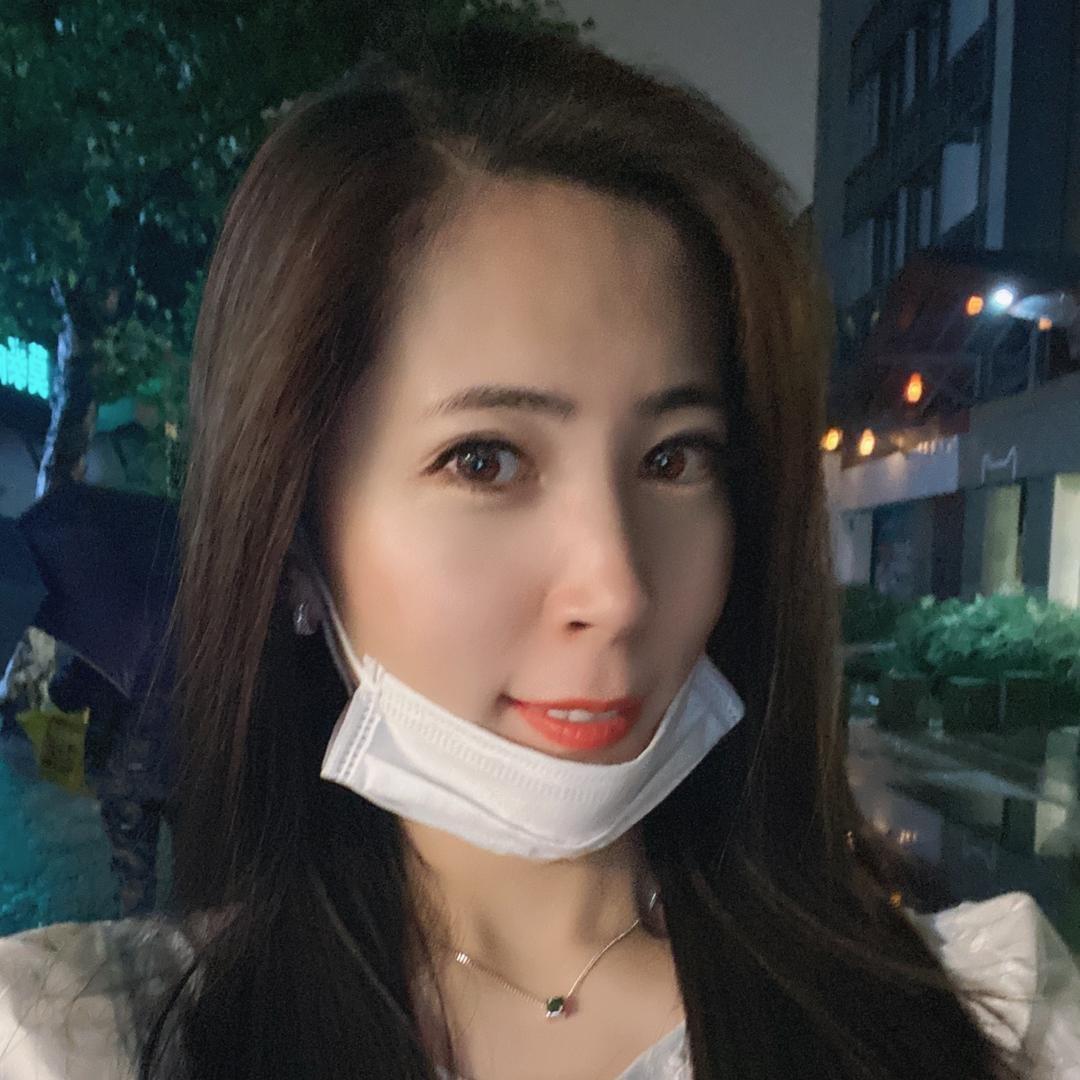 歌娜菲-赛瑞娜-陈冲