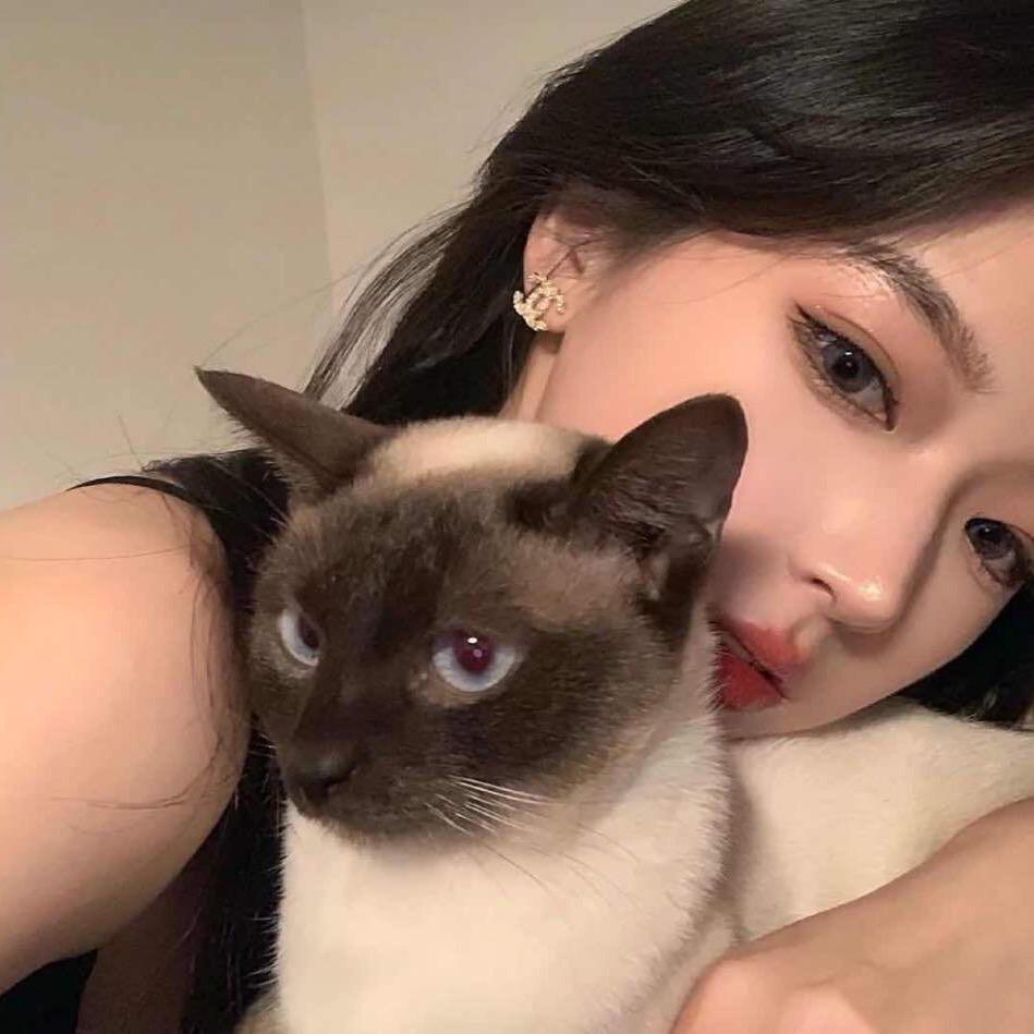@小怡耶✌️