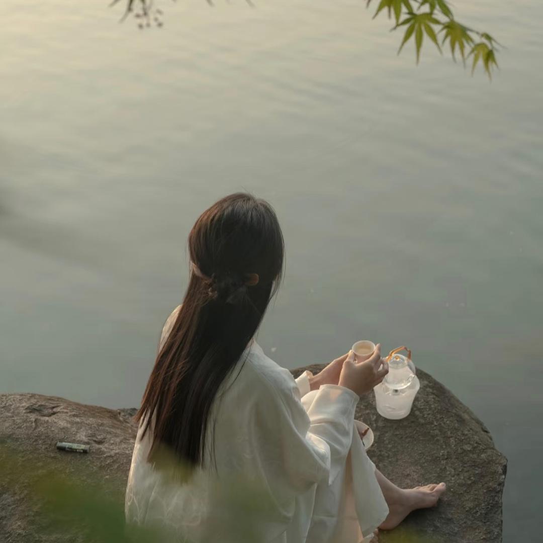 芸沐歌