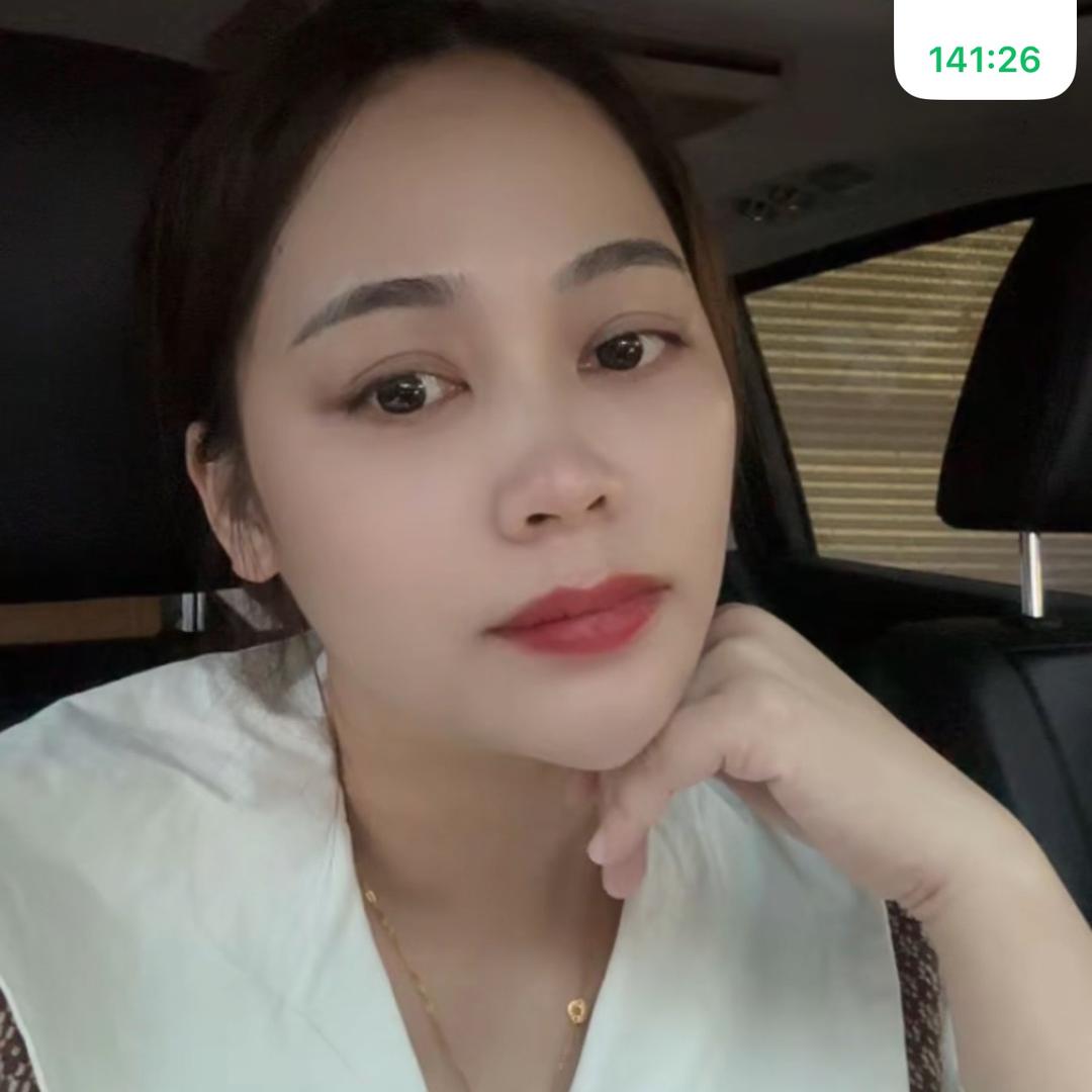@霞～呀