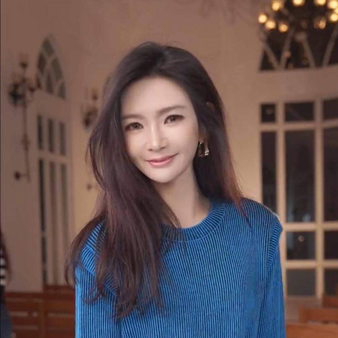 赫小米儿（夏装收官场