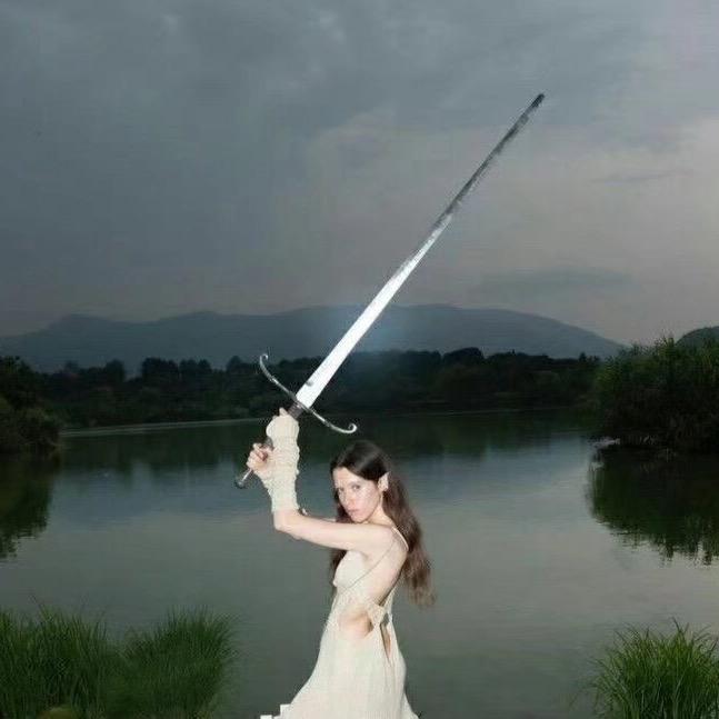 凛凛冬吾