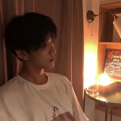 数着星星思远方