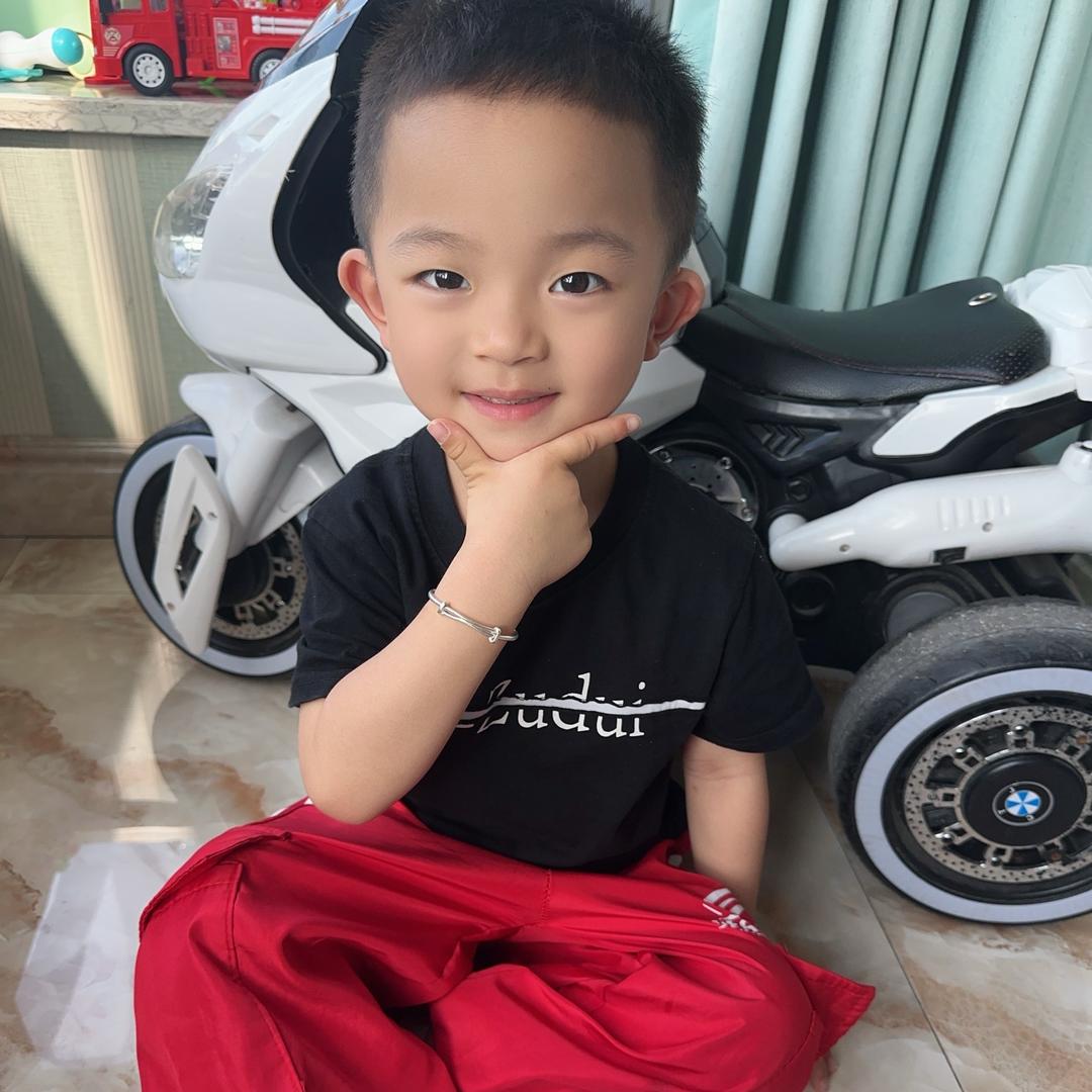 广场舞小王子～金元宝@抖音