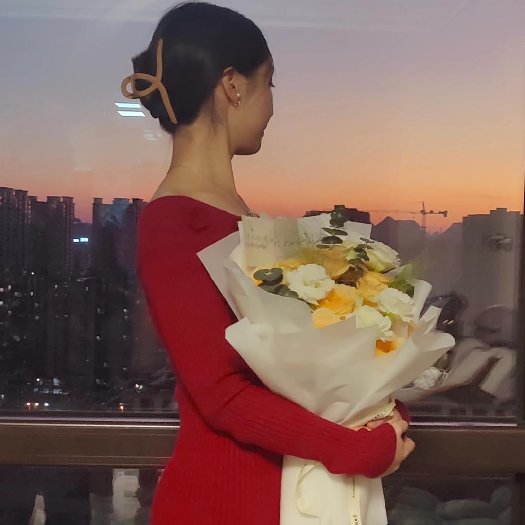 柠檬衣者贸易商行