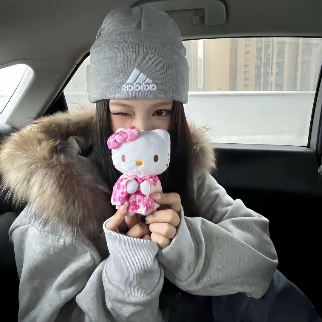A.歪^_^