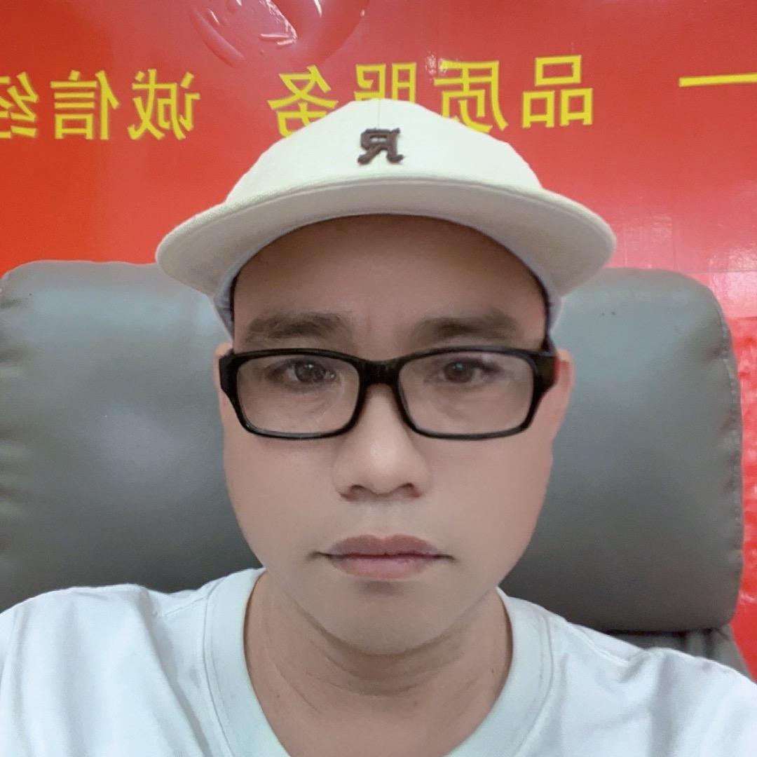 刘明亮