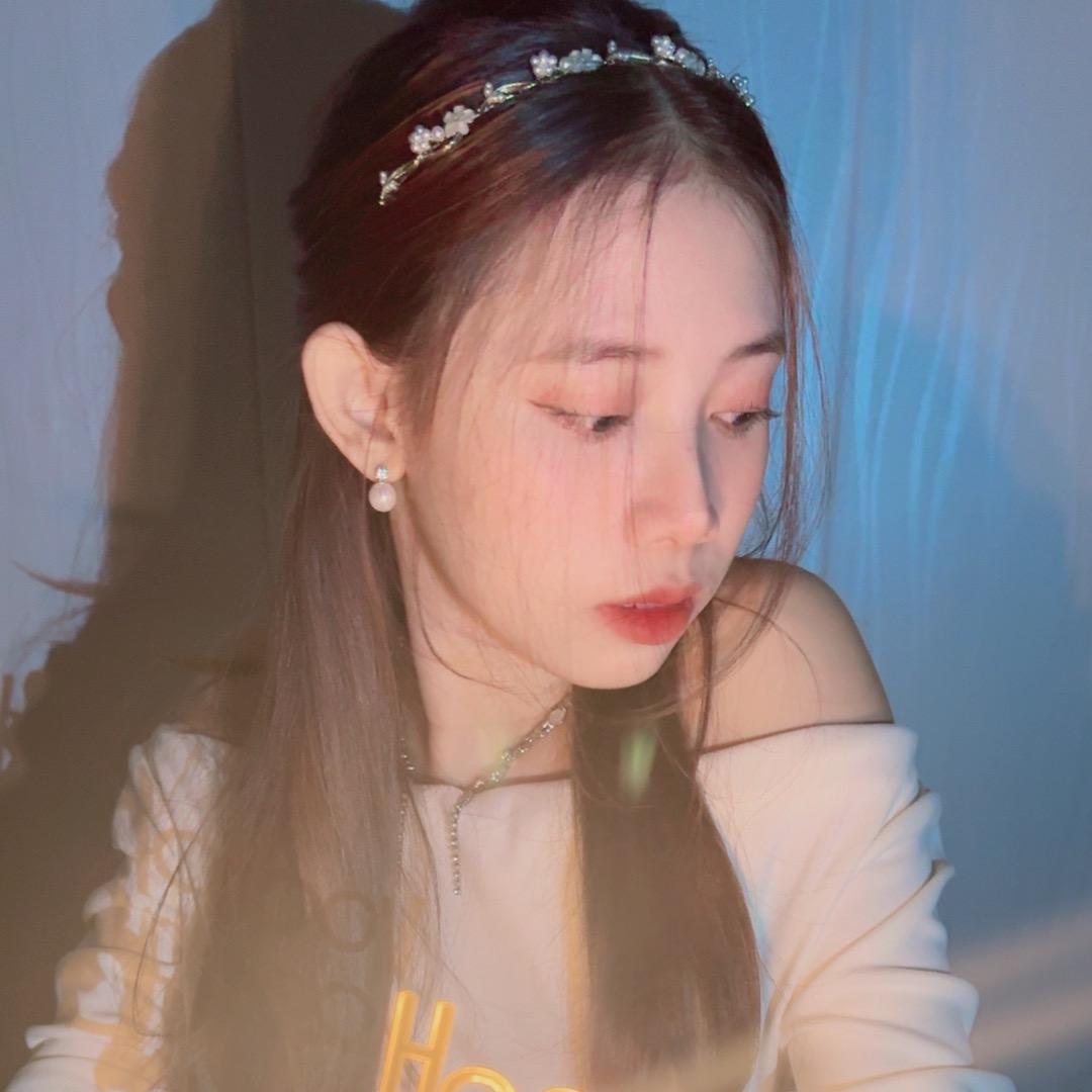 安娜老撾女孩🇱🇦🇨🇳