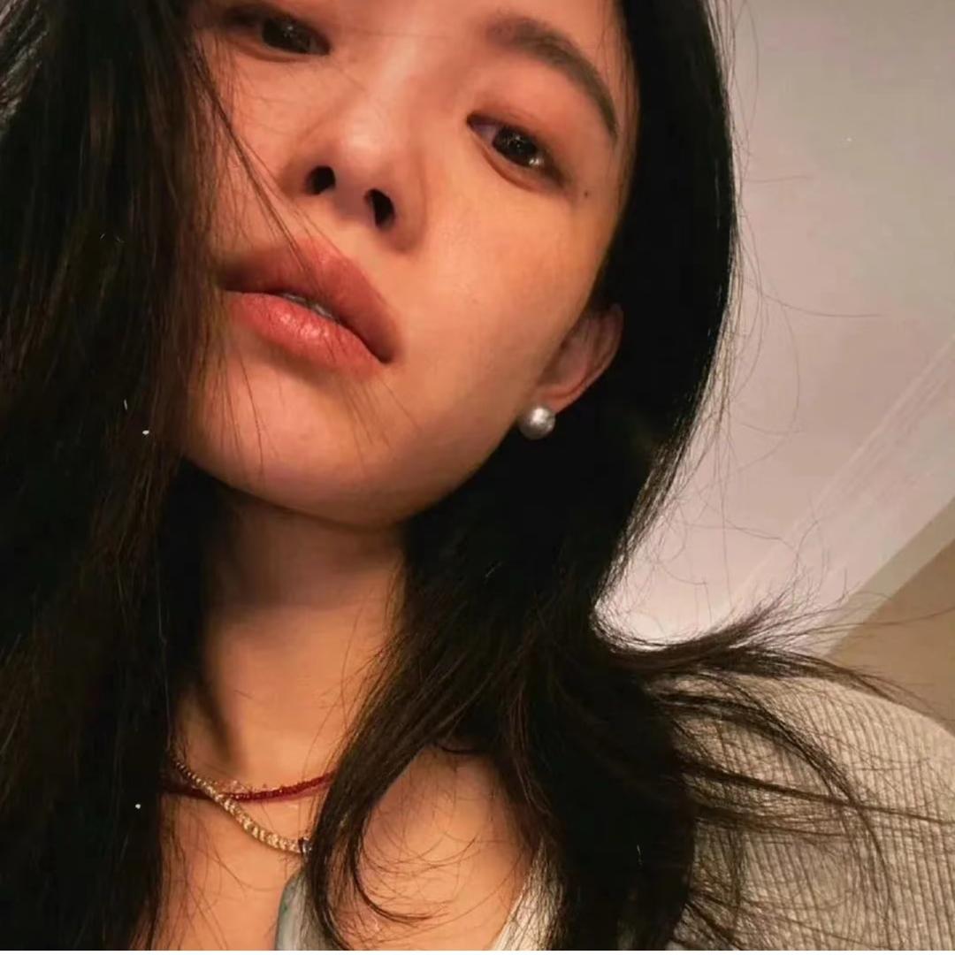 尊敬的徐女士