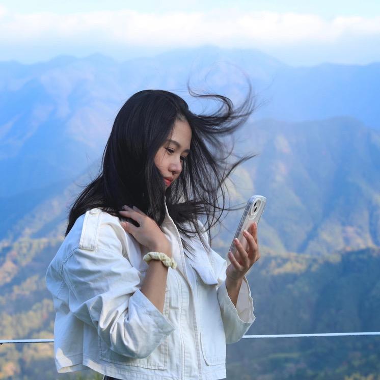 黄山查小六