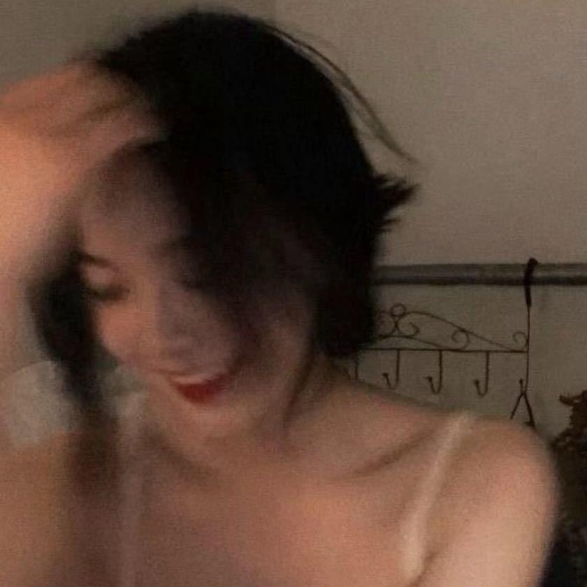 小英同学💤