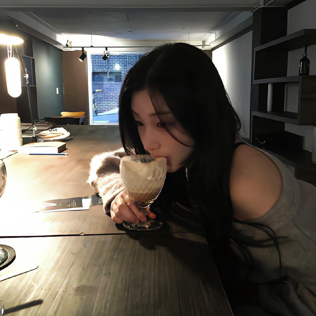 沅芷.