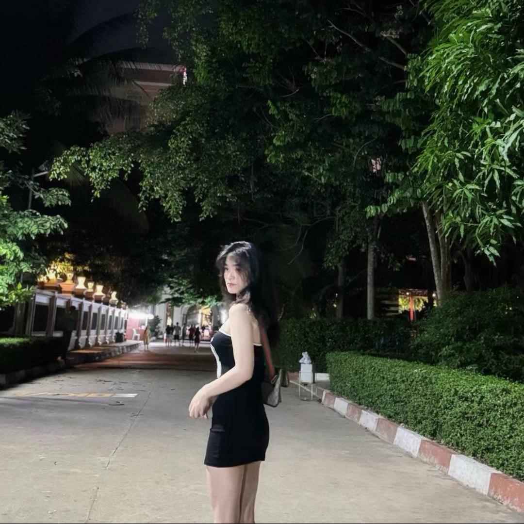 潇潇Bella💫UP头像