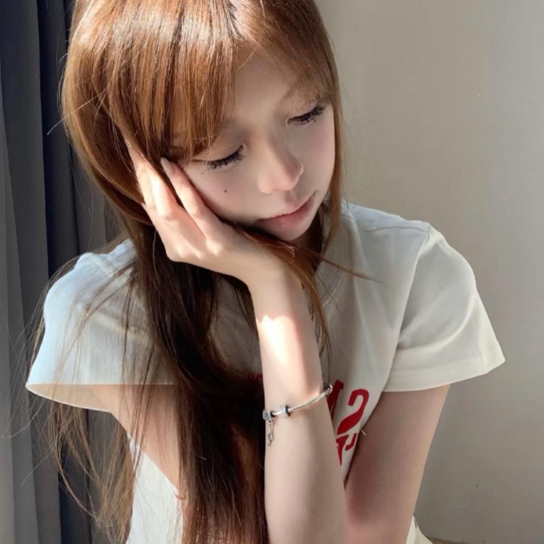 什么婷^