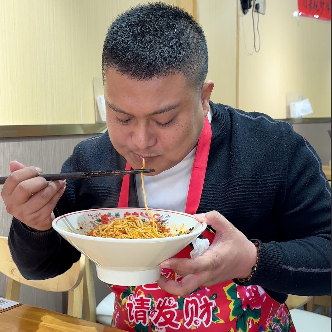 阿波cd|冯三绍现炒绍子面运营主理人