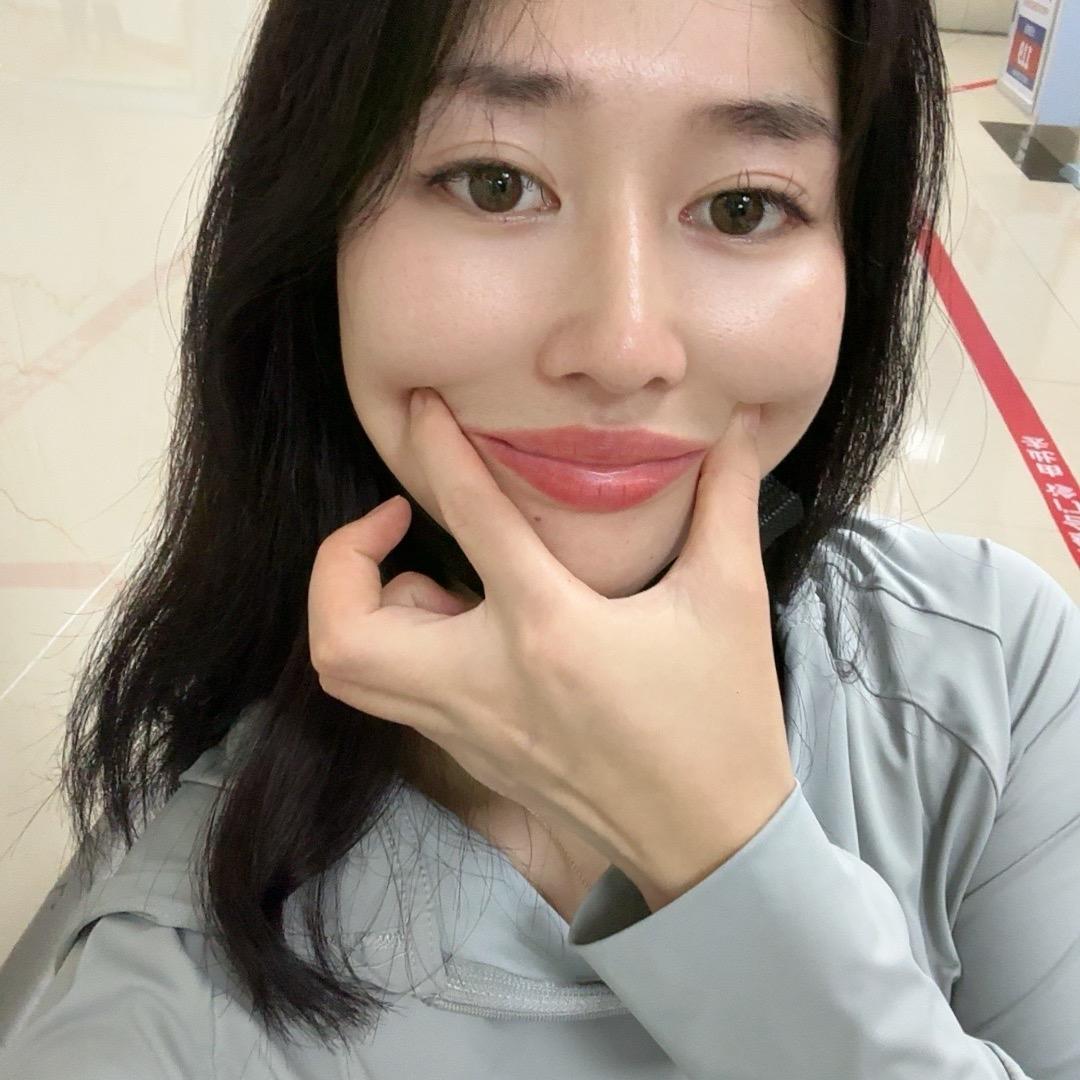 壹杯满上糖水铺（二娃）