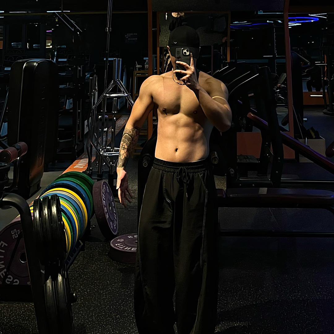 王梓铄（增肌中）