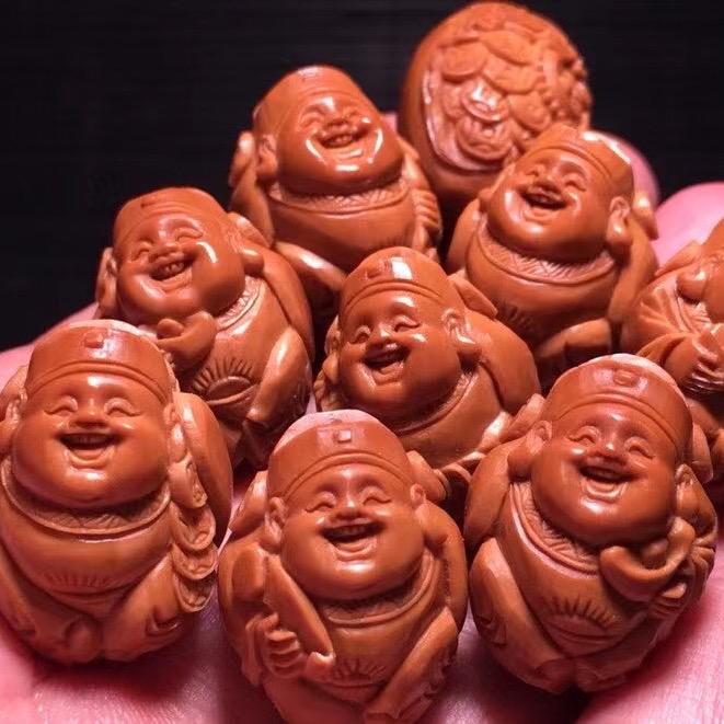 禅海橄榄核雕工厂
