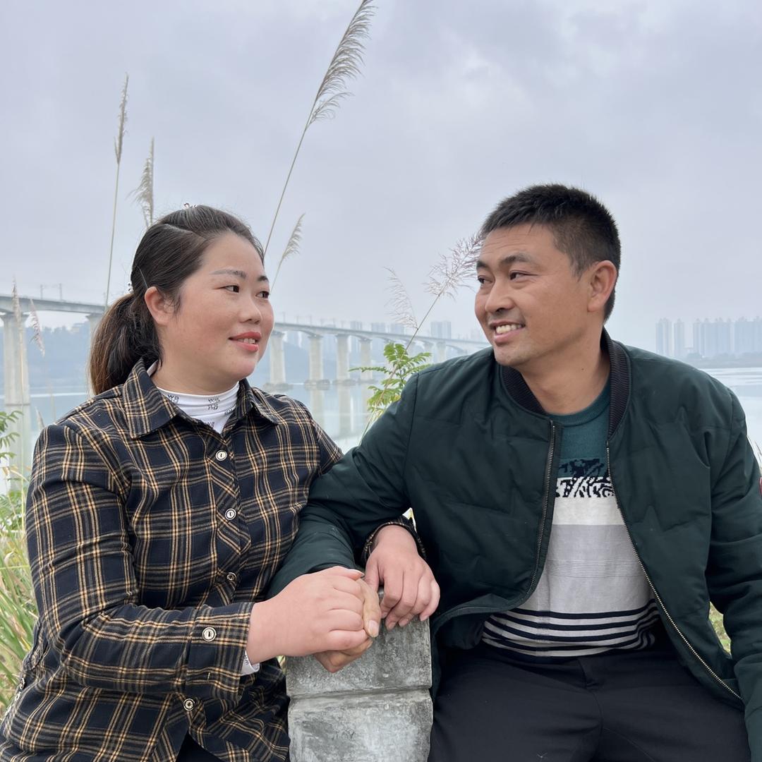 宜宾黄哥，小林（与父母）