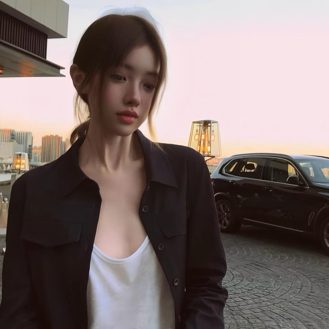 嘉 文🌟
