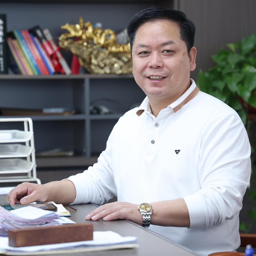 China•火凤皇焊接机械·舒象贵