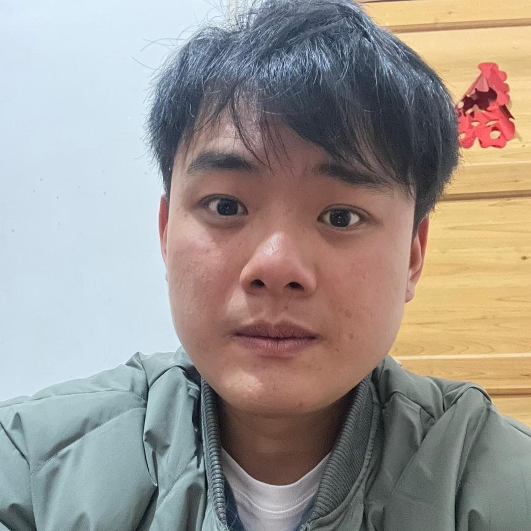 小辉辉🔥