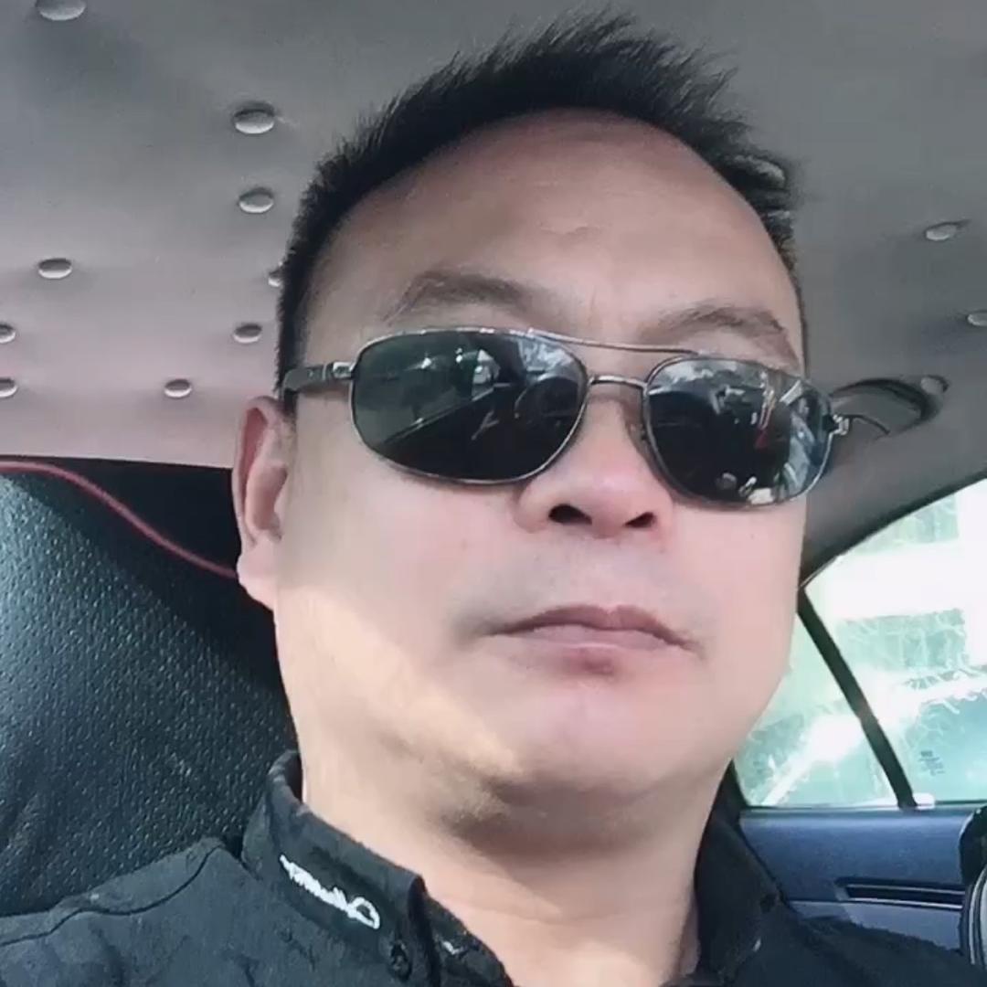 酒窝哥哥