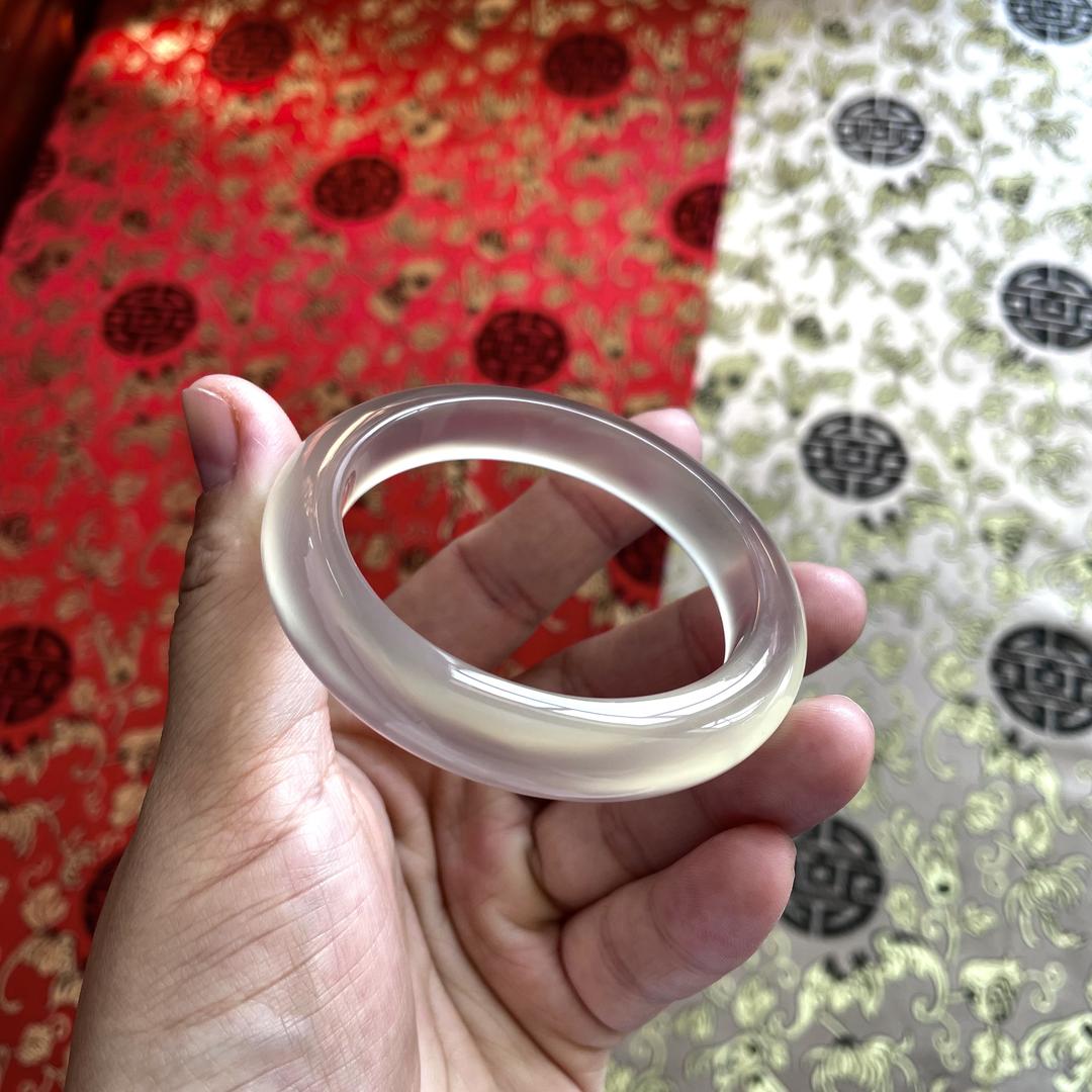 鑫聚源珠宝手镯定制