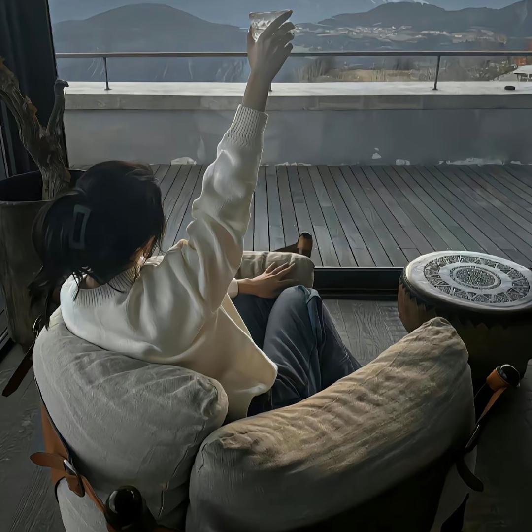 落在雾里了🌫️.