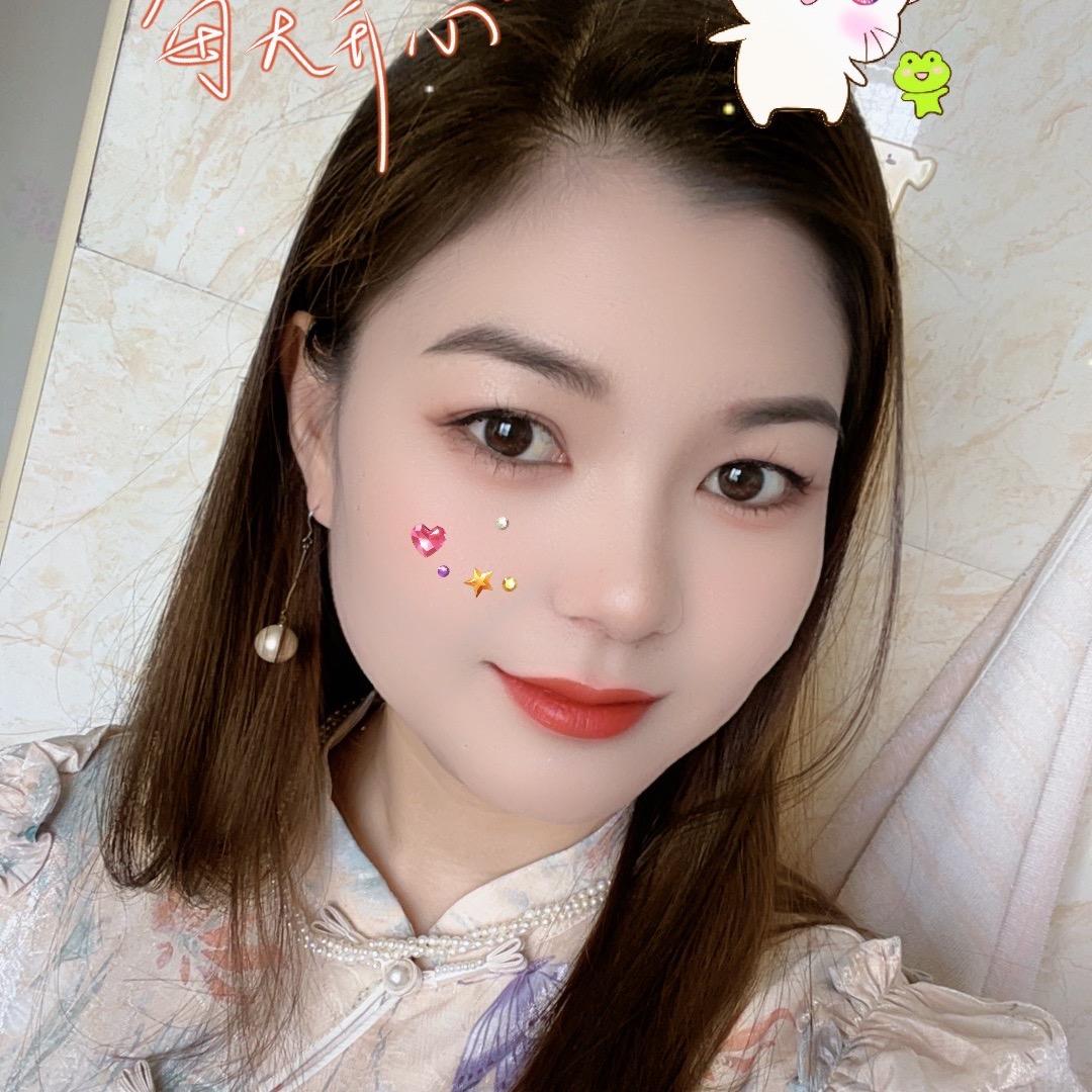 黄金珠宝导购芳芳