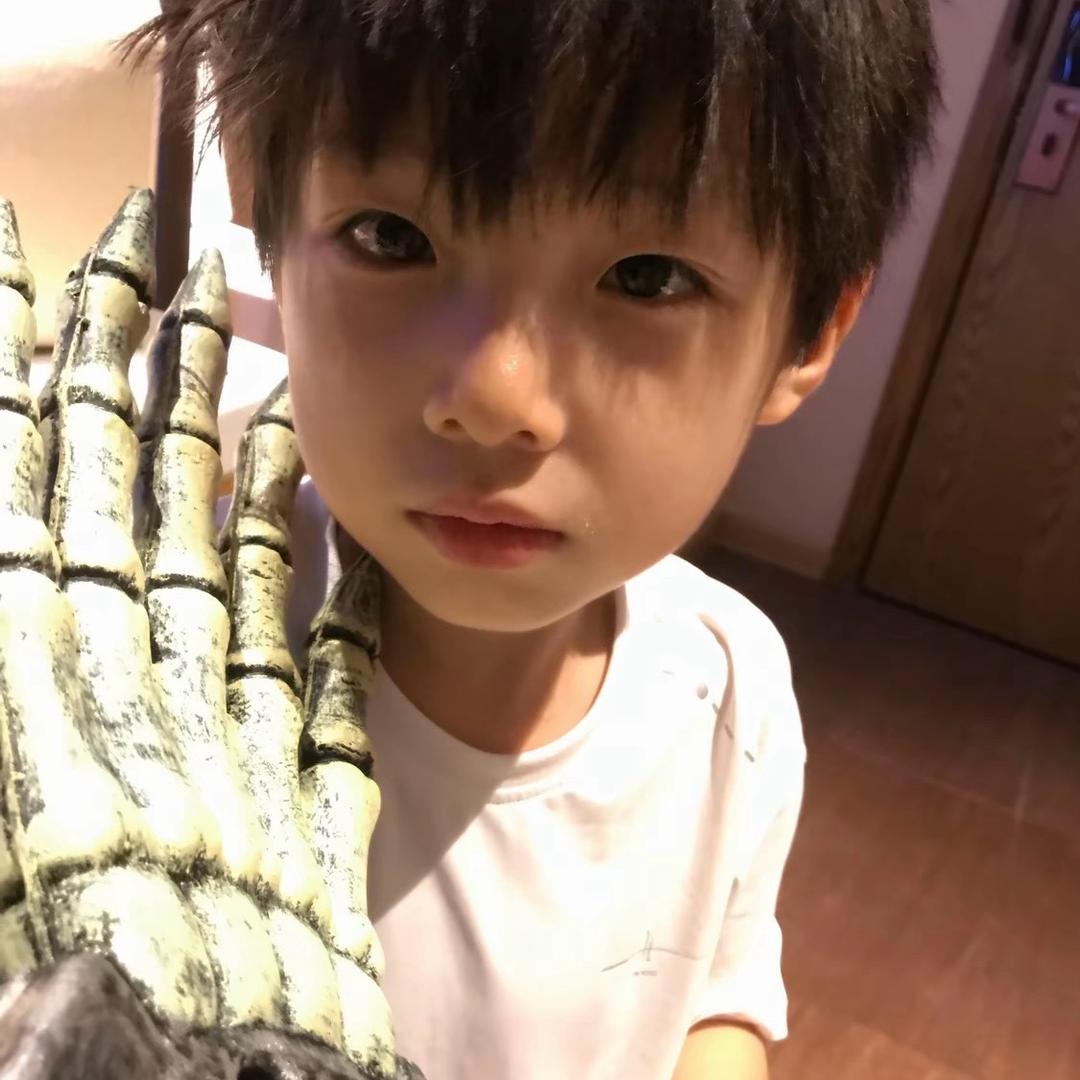 𝙋.