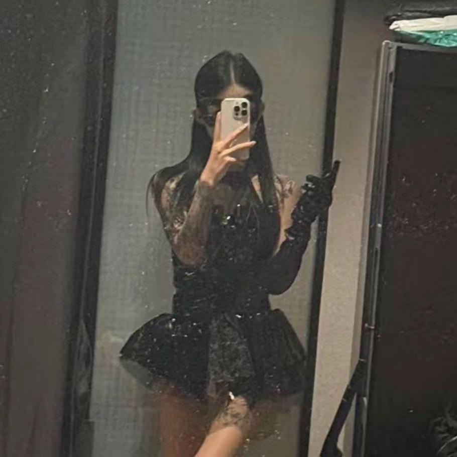 晚睡小猫 。🐟