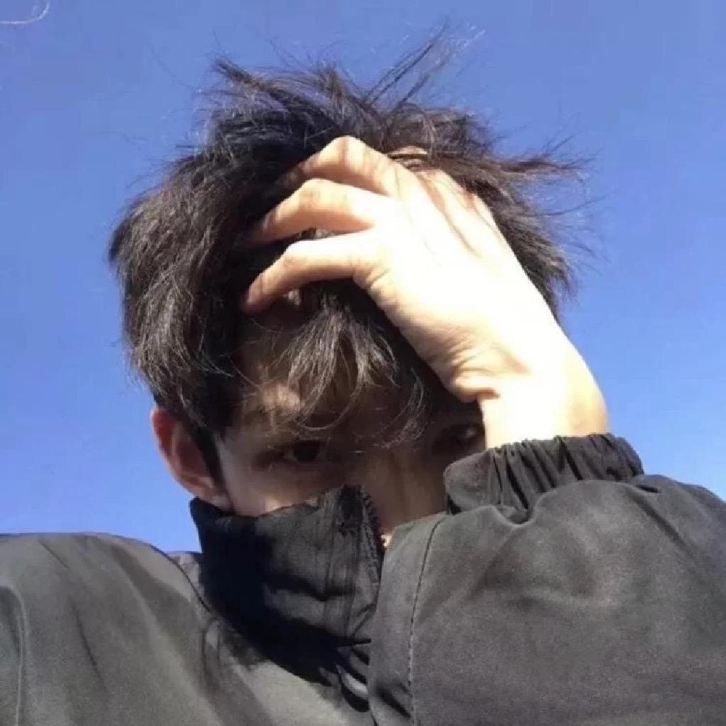 不加盐的咸鱼🧂