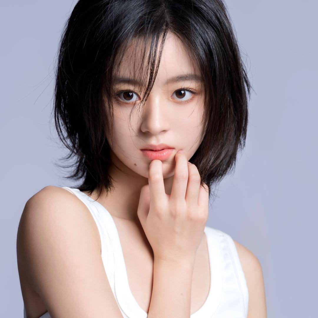 黄杨钿甜