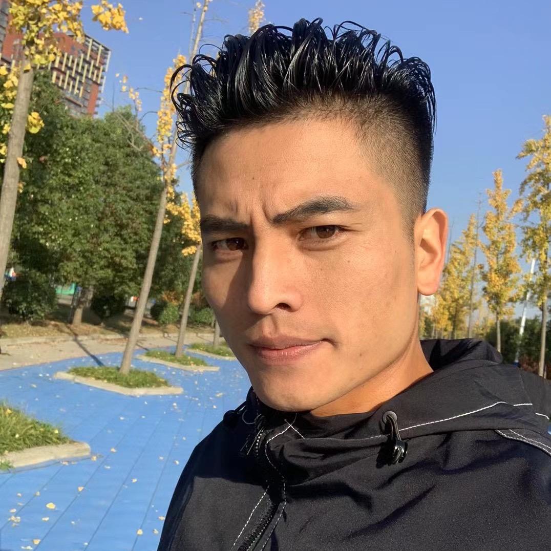 阿洋很哇塞吖
