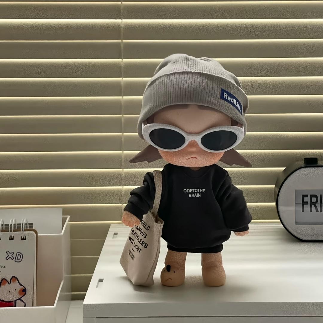 变成章鱼扇八个人