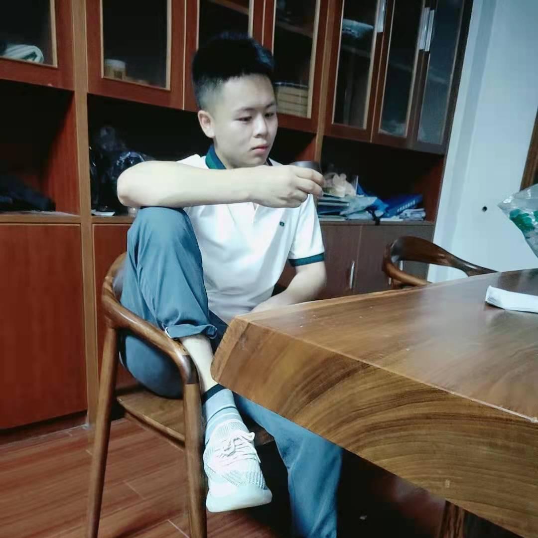 @小李同学👨‍🎓