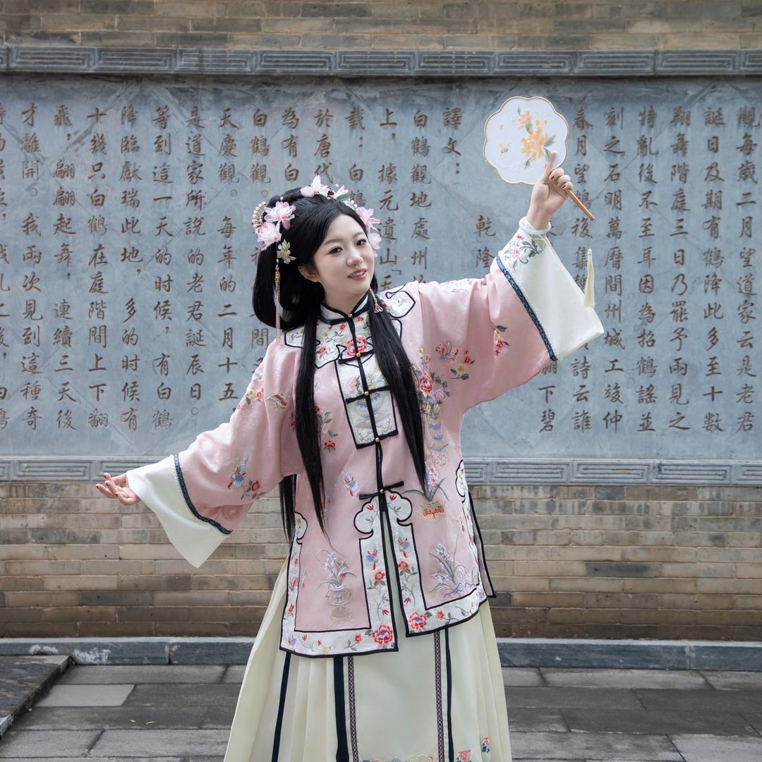 Liu  ぢ 夫人ღ💖