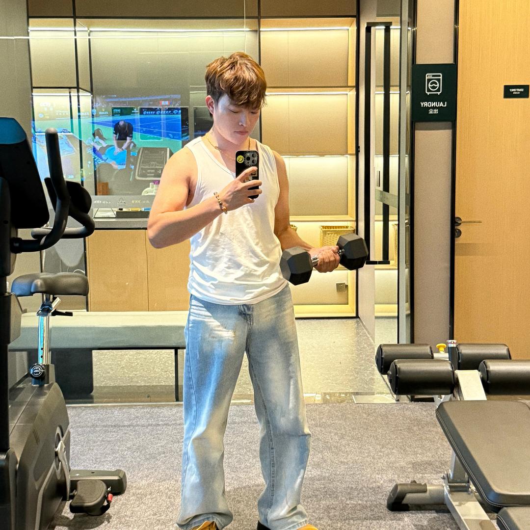 腾冲刘海王子 戴维斯