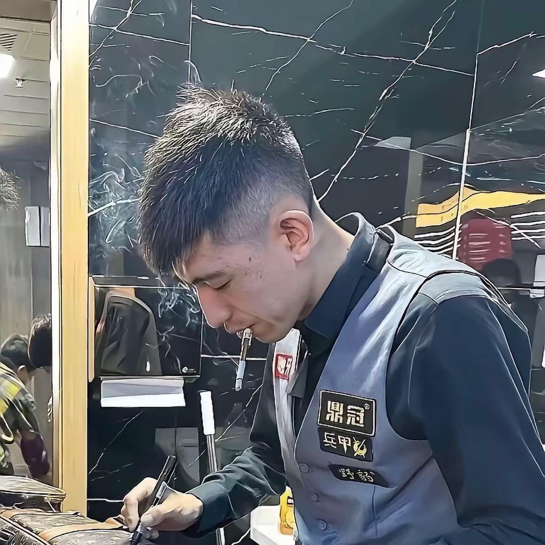 秦利文