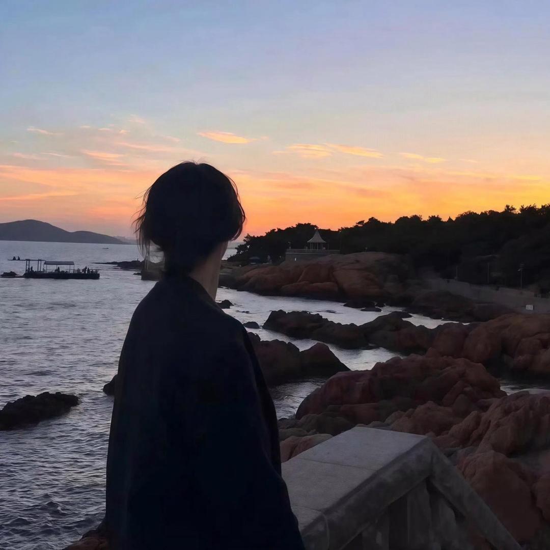 @周周水瓶座