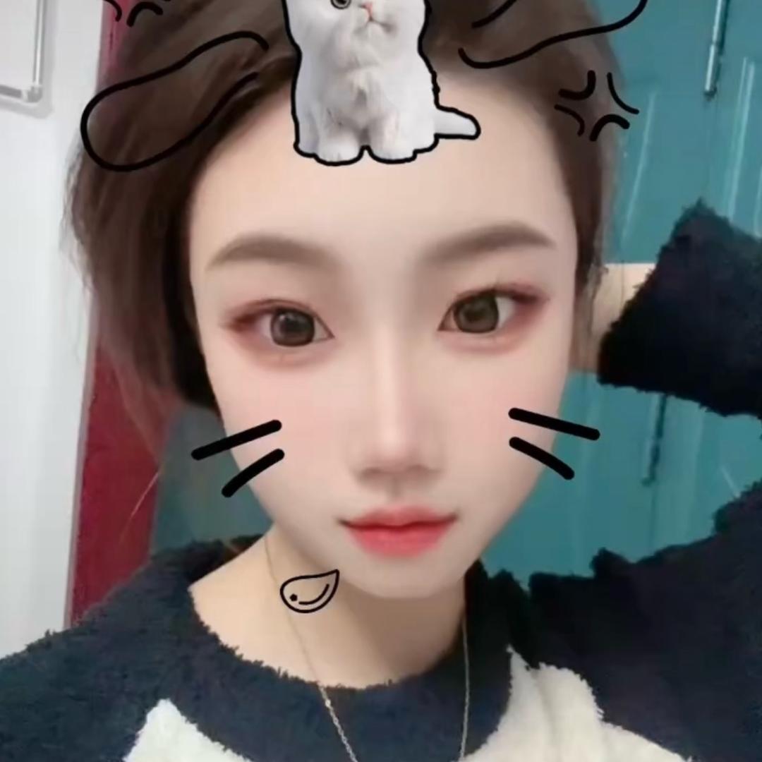 👧🏻¹⁹⁹⁴。