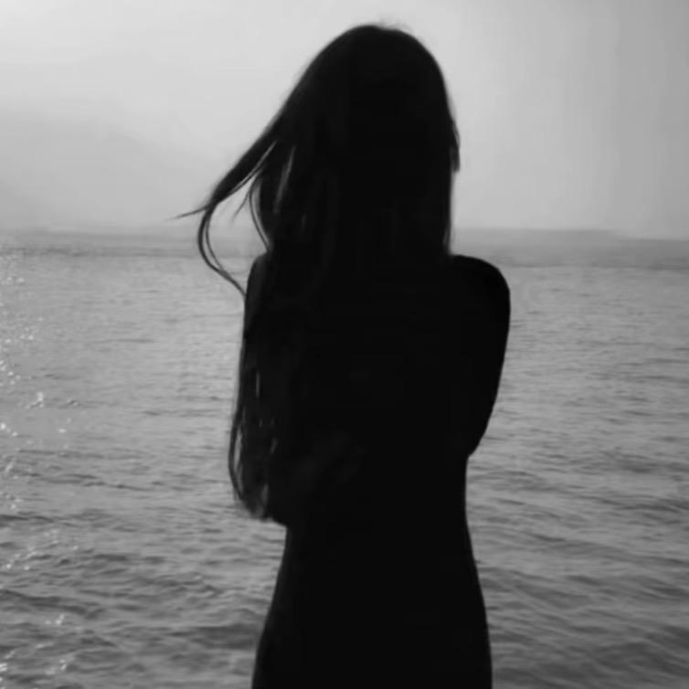 对谈恋爱过敏🤧