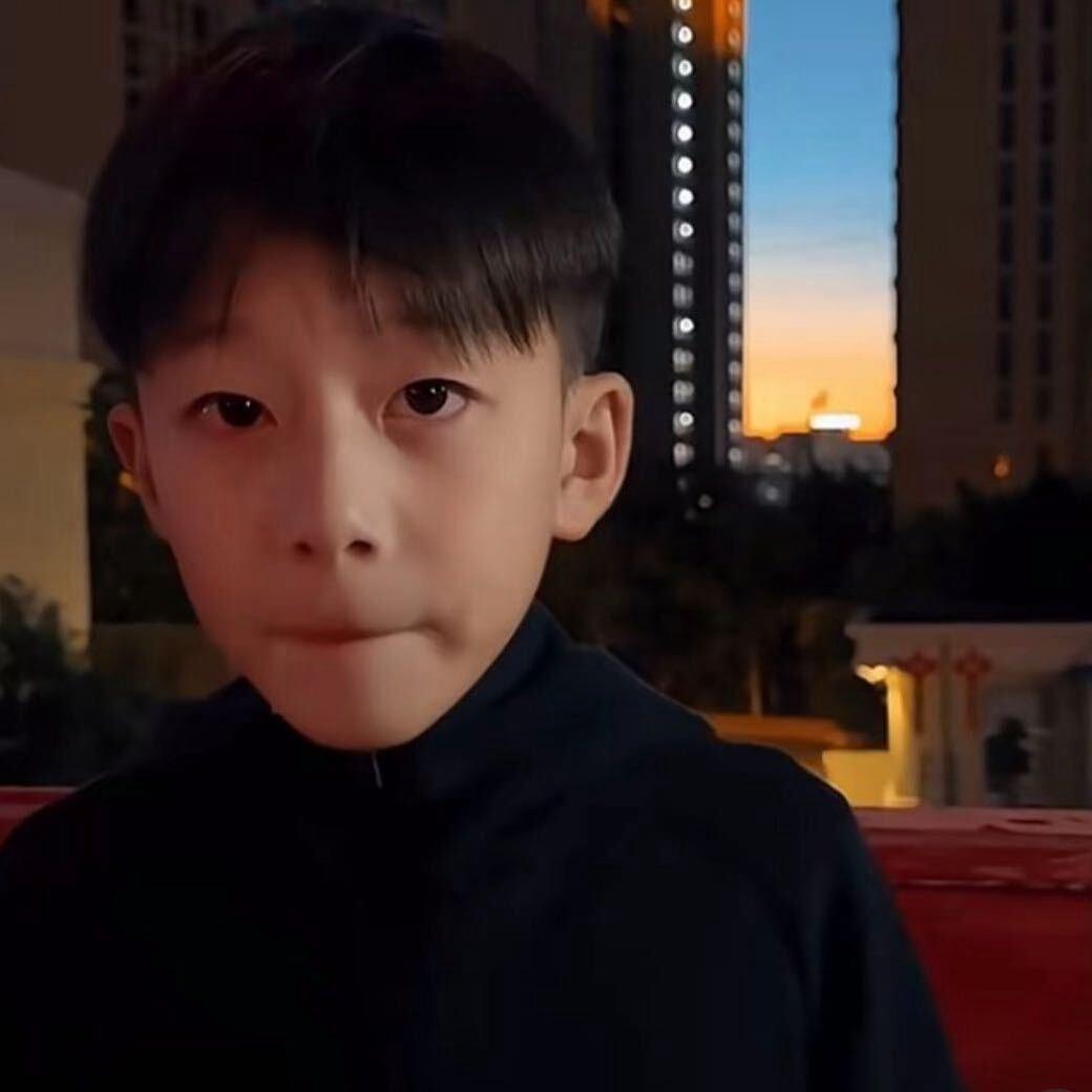 总任性.