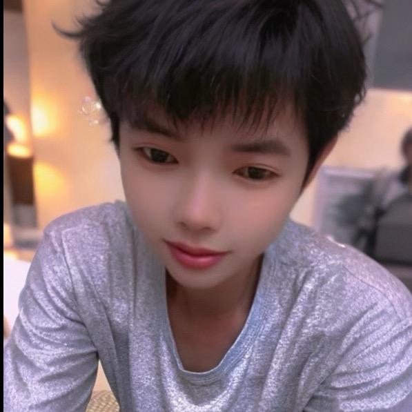 🚬小王哥.