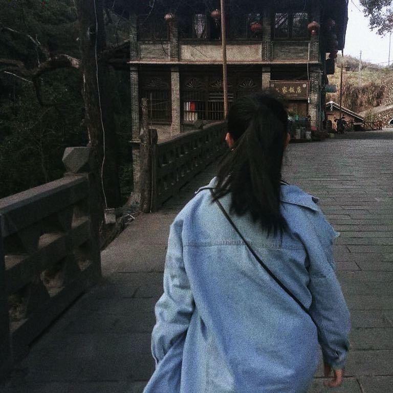 肖智智英～
